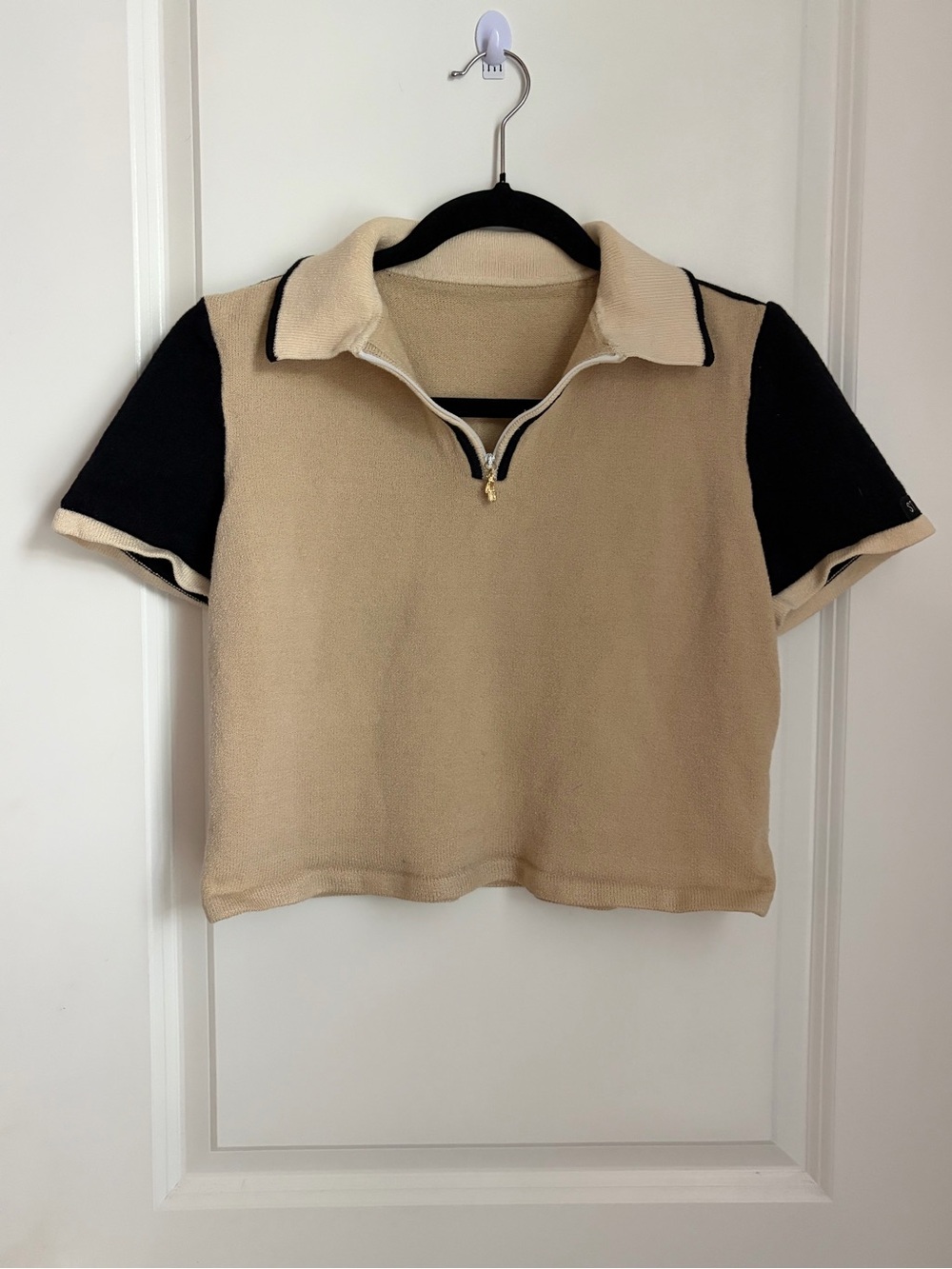 St. John Beige and Black Short-Sleeve Zip Polo